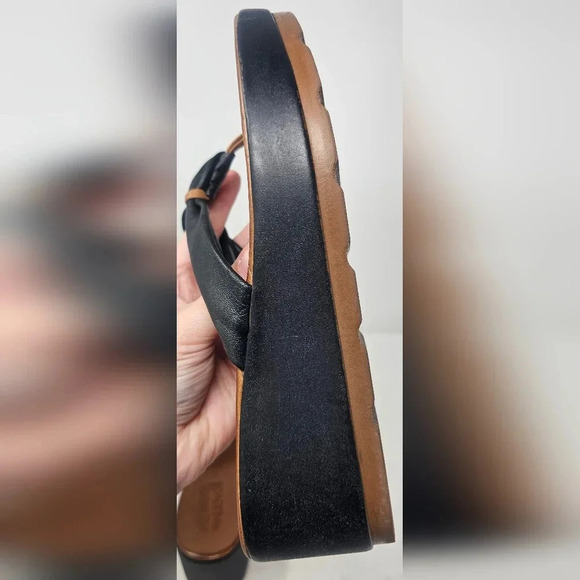 Miz Mooz Inuovo Leather Thong Sandals Black Wedge Heel Size EUR 41 US 9.5-10 - Picture 9 of 16